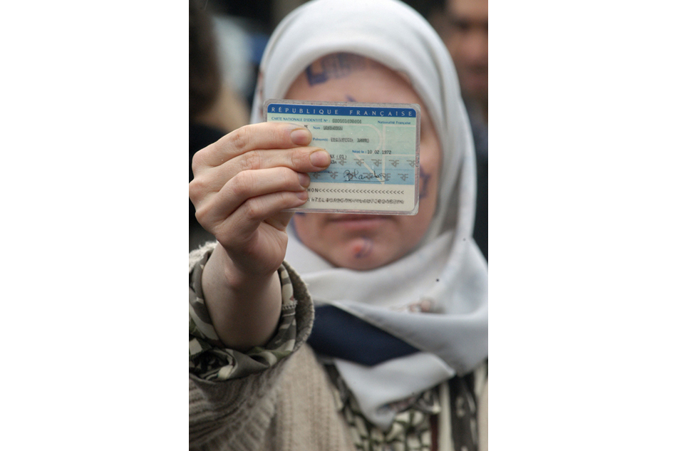 Pour la libertÈ du port du voile islamique ‡ l'Ècole publique.